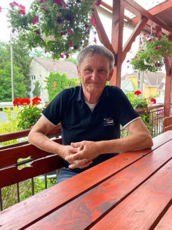Tibor, 76 �ves t�rskeres� f�rfi, Nagyat�d