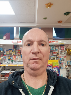 P�l, 58 �ves t�rskeres� f�rfi, B�k�s