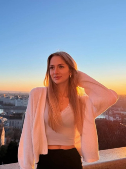 Noncsi, 27 �ves t�rskeres� n�, Budapest