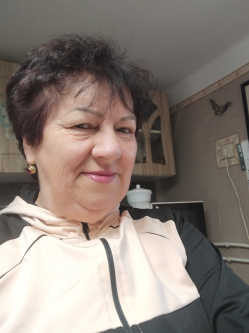 Icu, 65 �ves t�rskeres� n�, H�dmez�v�s�rhely