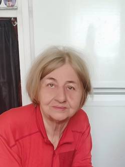 Magdi, 82 �ves t�rskeres� n�, �zd