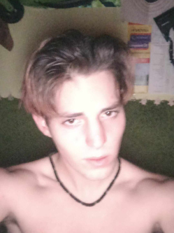 20 �ves budapesti f�rfi