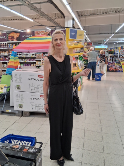 Eti, 62 �ves t�rskeres� n�, Taktahark�ny