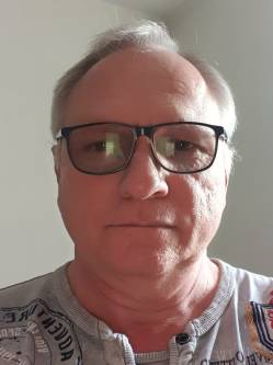 L�szl�, 61 �ves t�rskeres� f�rfi, S�rospatak