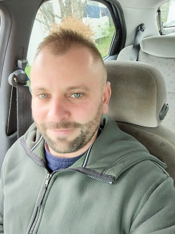 R�bert, 41 �ves t�rskeres� f�rfi, Burgundia-Franche-Comt�
