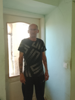 Tibor, 58 �ves t�rskeres� f�rfi, Hunyadfalva