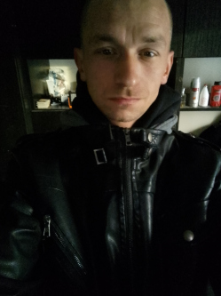 Csaba, 31 �ves t�rskeres� f�rfi, Kemecse