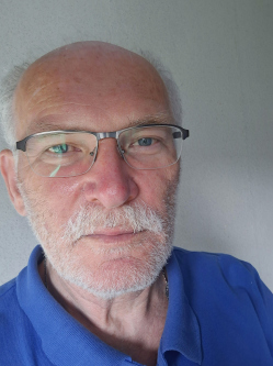 B�la, 68 �ves t�rskeres� f�rfi, Eger