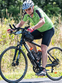 Gyula, 46 éves társkereső férfi, Ajka