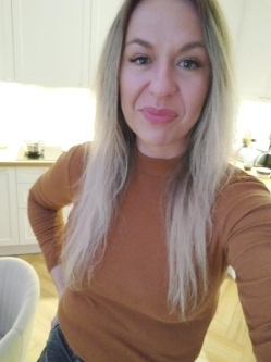 Anna, 45 �ves t�rskeres� n�, Debrecen