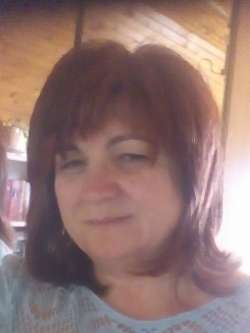 Ilona, 64 �ves t�rskeres� n�, G�rdony