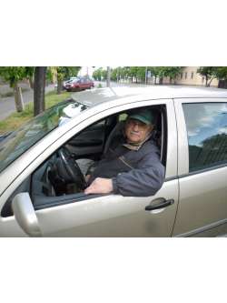 Gyula79, 89 �ves t�rskeres� f�rfi, Debrecen