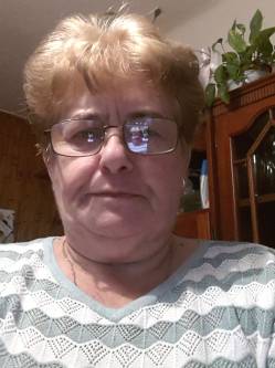 Katalin, 72 �ves t�rskeres� n�, T�pi�szentm�rton