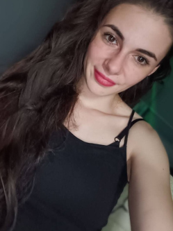 Zsanett, 25 �ves t�rskeres� n�, Szentes