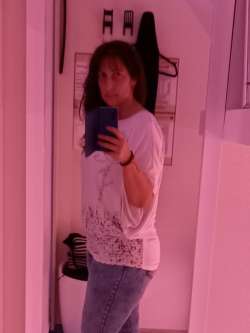 Melinda, 44 �ves t�rskeres� n�, Nagyigm�nd