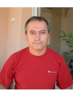 Tibor, 62 �ves t�rskeres� f�rfi, Celld�m�lk