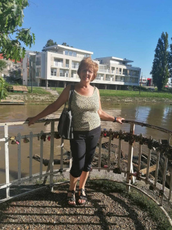 Csillag, 67 �ves t�rskeres� n�, Nagyat�d