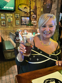 Kati, 67 �ves t�rskeres� n�, �szak-Amerika (USA)
