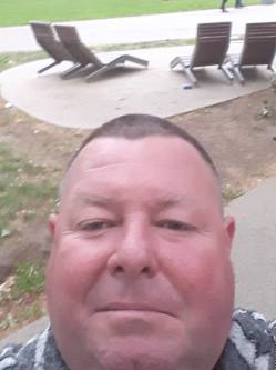 Zsolt, 55 �ves t�rskeres� f�rfi, Ny�regyh�za