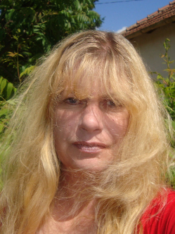 Erzs�bet, 56 �ves t�rskeres� n�, Szolnok