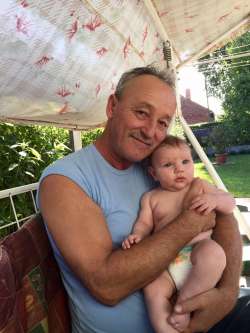 Emil, 66 �ves t�rskeres� f�rfi, Kis�jsz�ll�s