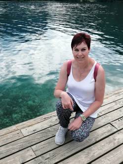 Andrea, 48 �ves t�rskeres� n�, Szentgotth�rd