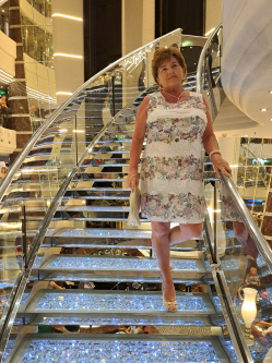 M�ria, 65 �ves t�rskeres� n�, Beszterceb�nya