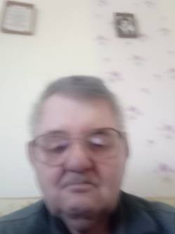 J�zsef, 68 �ves t�rskeres� f�rfi, V�rpalota