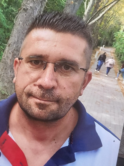J�nos, 48 �ves t�rskeres� f�rfi, Kapuv�r