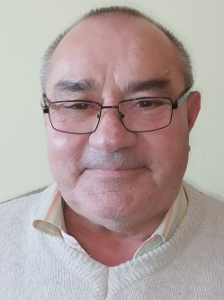 J�zsef, 67 �ves t�rskeres� f�rfi, Debrecen