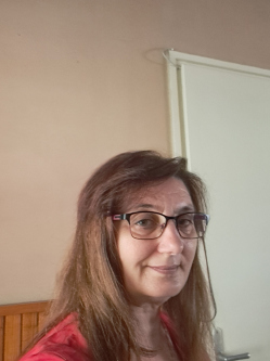 Ang�la, 54 �ves t�rskeres� n�, Szentes
