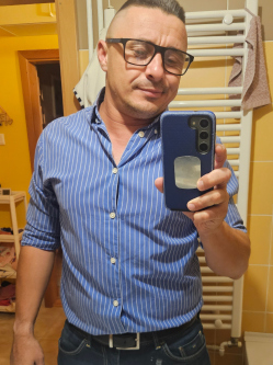 L�szl�, 36 �ves t�rskeres� f�rfi, Kunbaracs