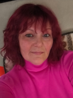 Katalin, 57 �ves t�rskeres� n�, Eger