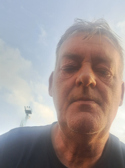 S�ndor, 59 �ves t�rskeres� f�rfi, Szerencs
