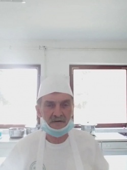 Antal, 66 �ves t�rskeres� f�rfi, Cegl�d
