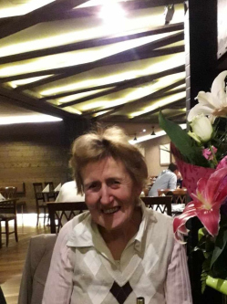 �va, 78 �ves t�rskeres� n�, Kaj�sz�