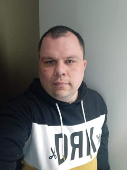 Tam�s, 38 �ves t�rskeres� f�rfi, �rpatak