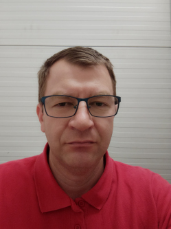 Csaba, 53 �ves t�rskeres� f�rfi, Her�d