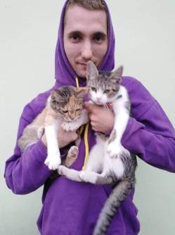 L�szl�, 34 �ves t�rskeres� f�rfi, Kondoros