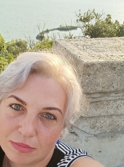 Izabell, 48 �ves t�rskeres� n�, Szombathely