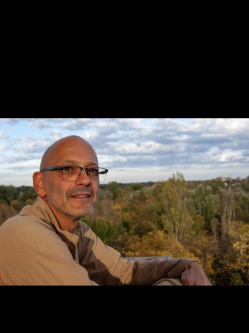 Rudi, 53 �ves t�rskeres� f�rfi, Kecskem�t