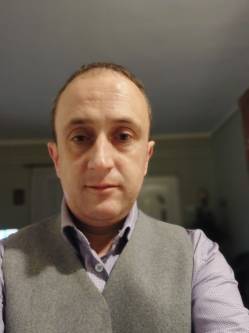 Norbi, 44 �ves t�rskeres� f�rfi, Zalaszentgr�t