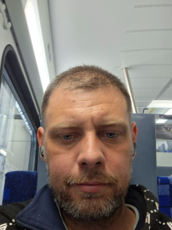 Attila, 38 �ves t�rskeres� f�rfi, T�pi�szentm�rton