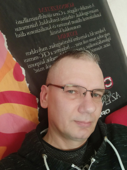 Andr�s, 49 �ves t�rskeres� f�rfi, Lakhegy