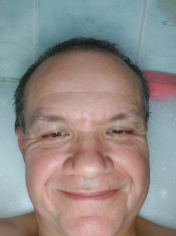J�nos, 56 �ves t�rskeres� f�rfi, Orosh�za