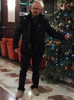 Krisz, 44 �ves t�rskeres� f�rfi, Hatvan