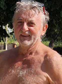 Antal, 69 �ves t�rskeres� f�rfi, Hajd�n�n�s