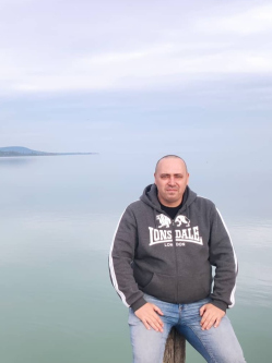 Norbert, 41 �ves t�rskeres� f�rfi, Kiskunhalas