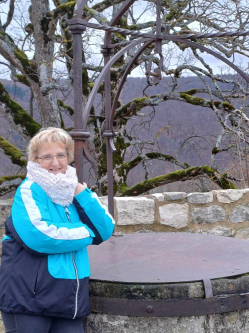 Erika, 63 �ves t�rskeres� n�, P�pa
