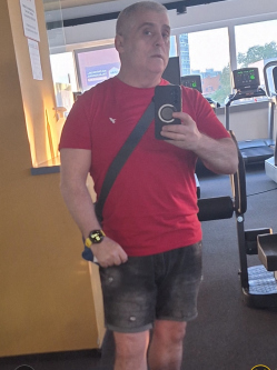 Ferenc, 54 �ves t�rskeres� f�rfi, Ny�regyh�za